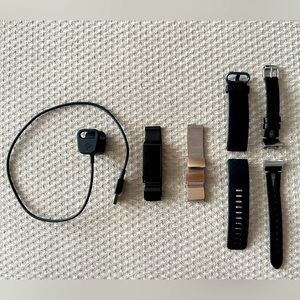 Charge 3 (With charger & extra bands) Great Condition!